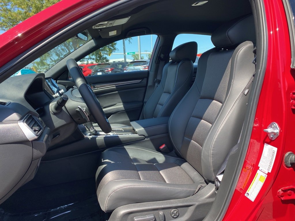 Used 2022 Honda Accord Sport image 10