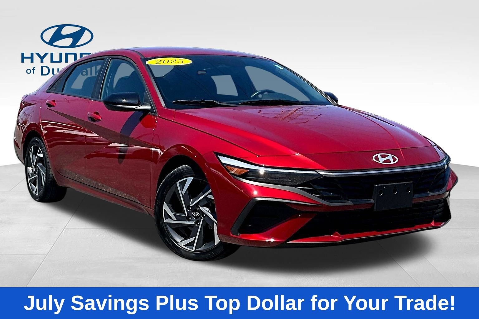 Used 2025 Hyundai Elantra Sport FWD image 4