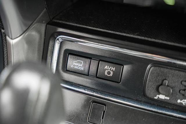 Used 2022 Subaru Ascent Limited image 27