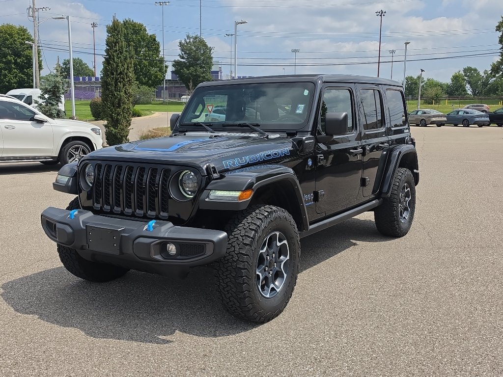 Used 2023 Jeep Wrangler Unlimited Rubicon 4xe w/ Cold Weather Group AWD/4WD image 3