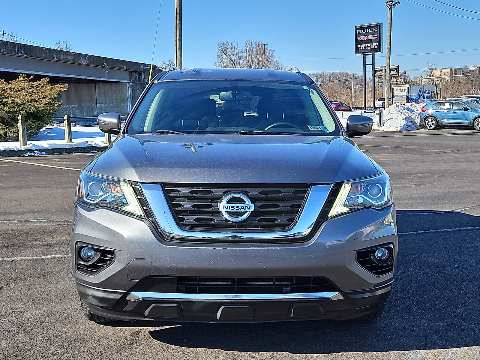 Used 2019 Nissan Pathfinder SV video 2