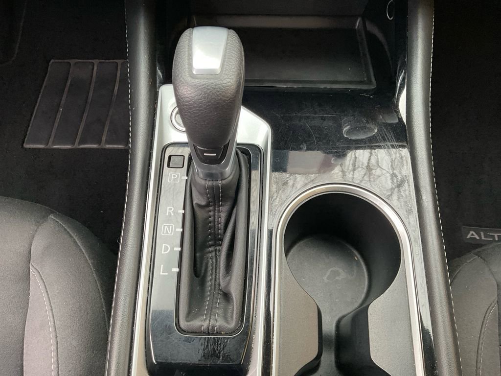 Used 2023 Nissan Altima 2.5 SV image 34