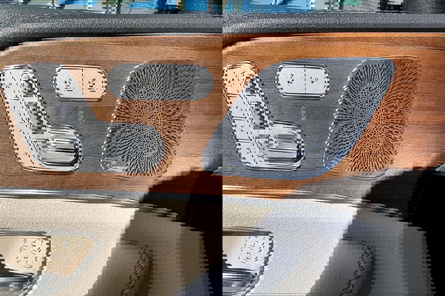 Used 2020 Mercedes-Benz GLE 350 4MATIC image 32