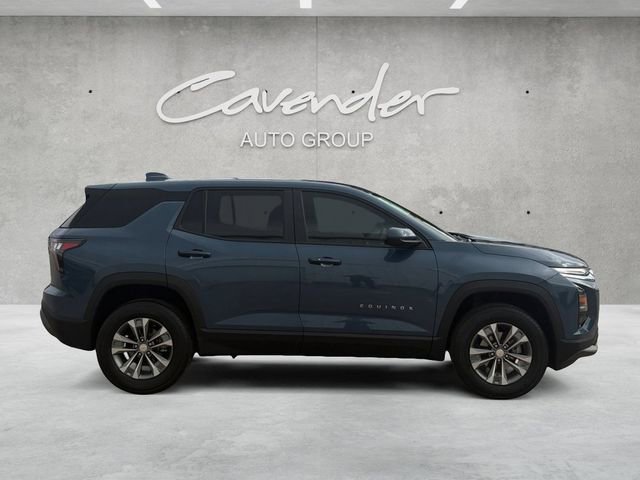 Used 2025 Chevrolet Equinox LT image 17