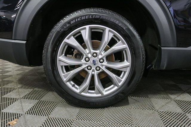 Used 2023 Ford Explorer XLT w/ Equipment Group 202A image 16