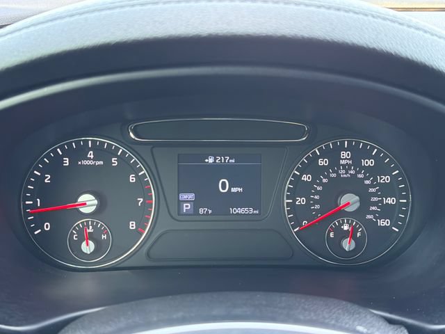 Used 2020 Kia Sorento LX AWD/4WD image 11