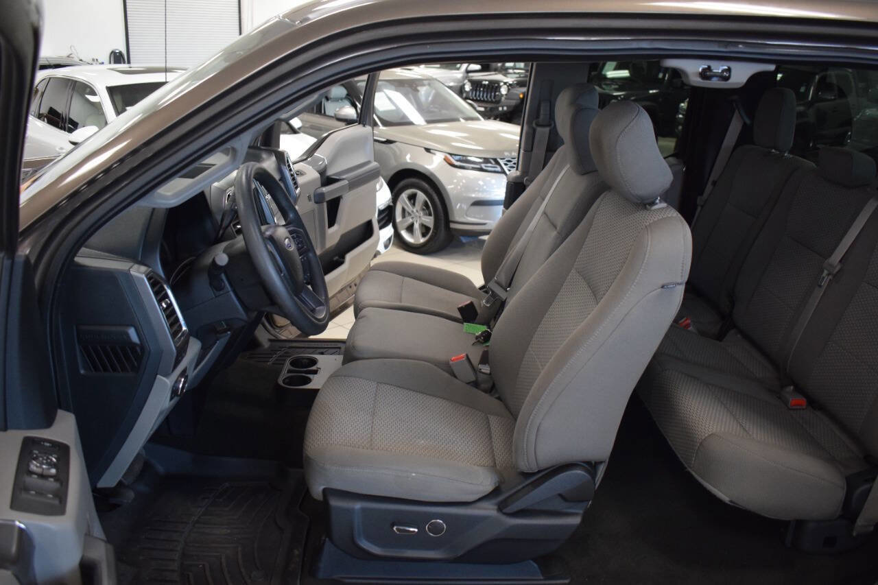 Used 2017 Ford F350 XLT w/ XLT Premium Package image 51