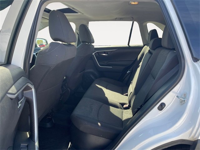 Used 2021 Toyota RAV4 XLE image 13