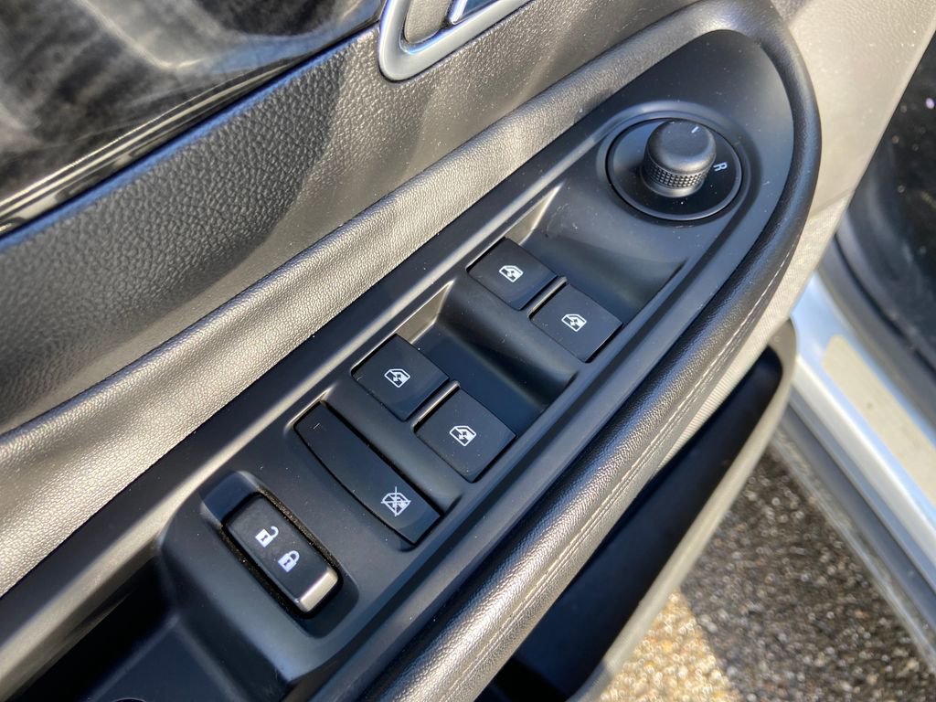 Used 2016 Buick Encore Convenience image 13