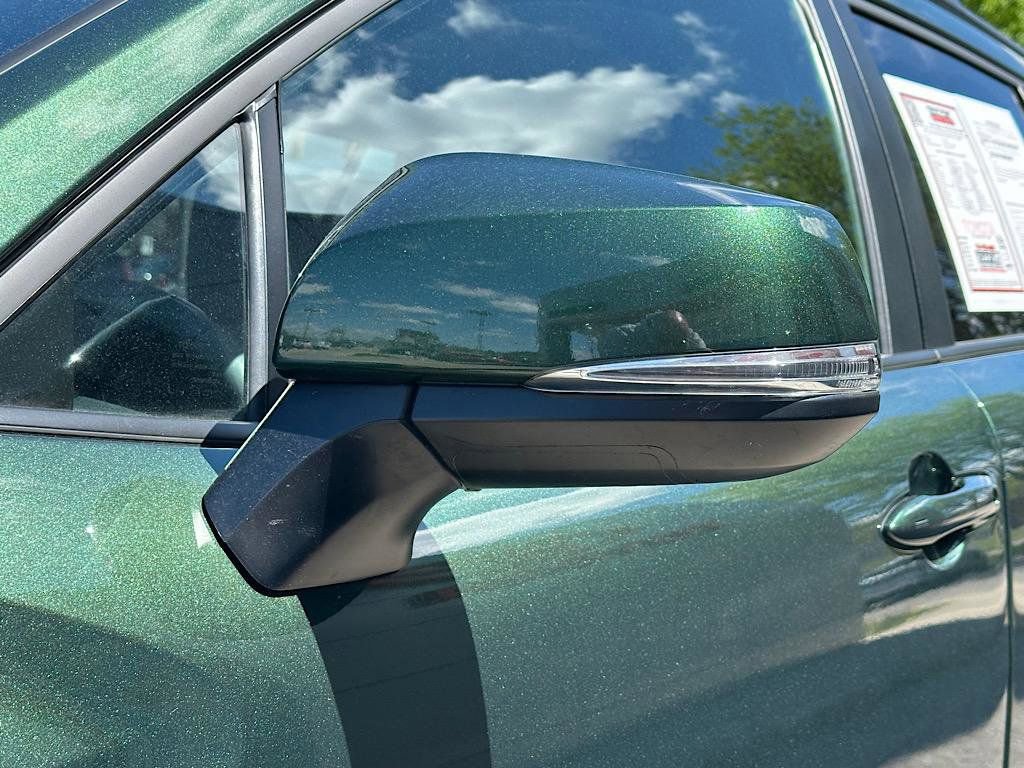 Certified 2023 Toyota Corolla Cross LE image 9