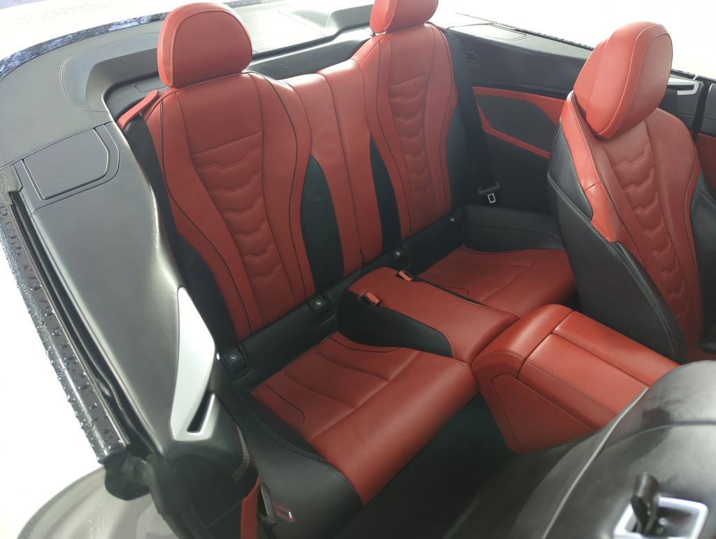 Used 2022 BMW 840i Convertible image 29