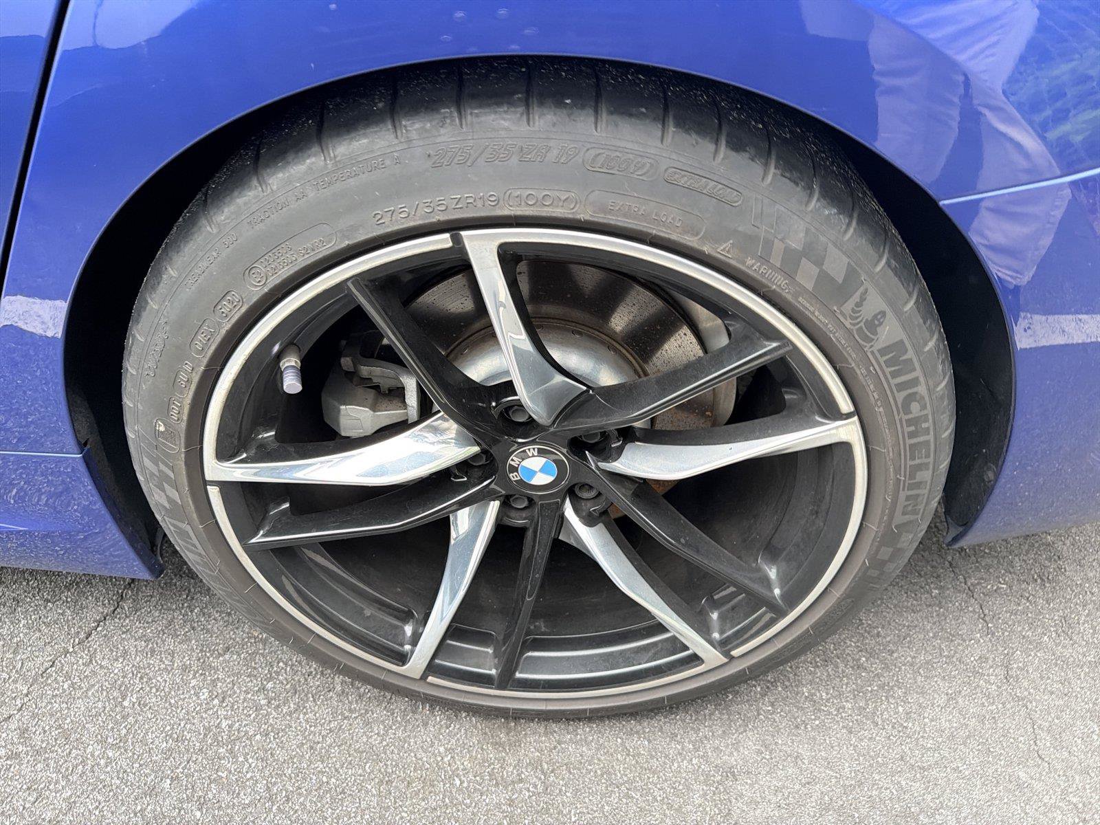 Used 2021 BMW 330i Sedan w/ M Sport Package RWD image 10
