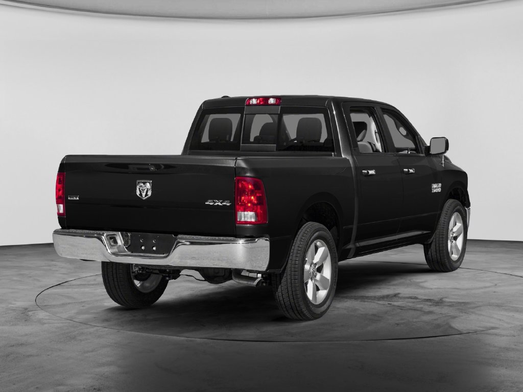 Used 2017 RAM 1500 Big Horn AWD/4WD image 2