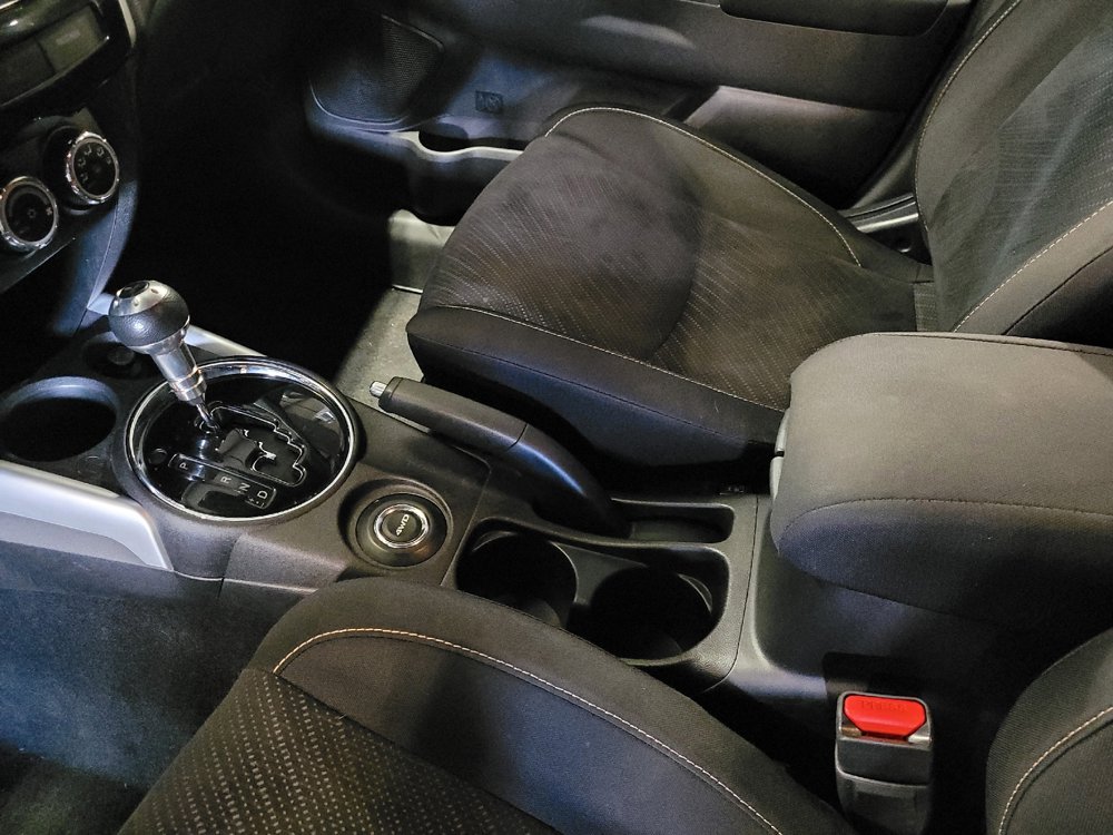 Used 2014 Mitsubishi Outlander Sport SE AWD/4WD image 26