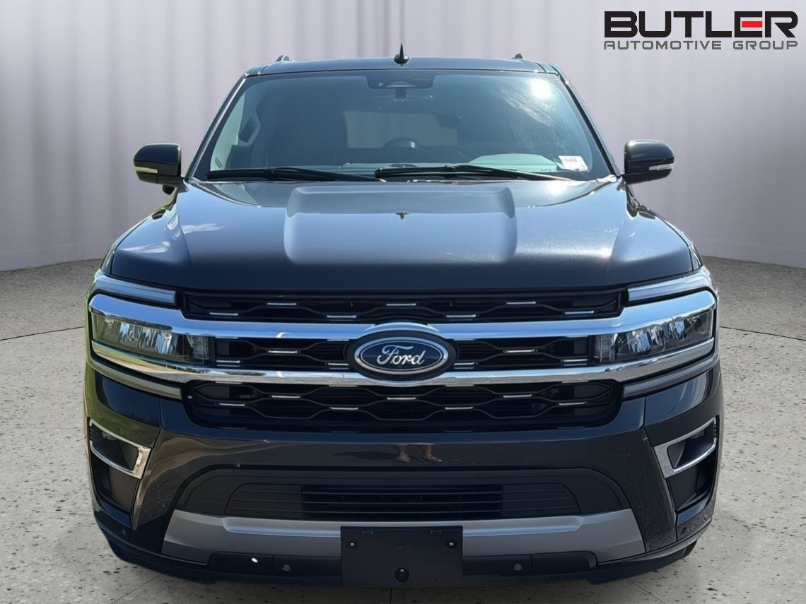 Used 2024 Ford Expedition Limited RWD image 9