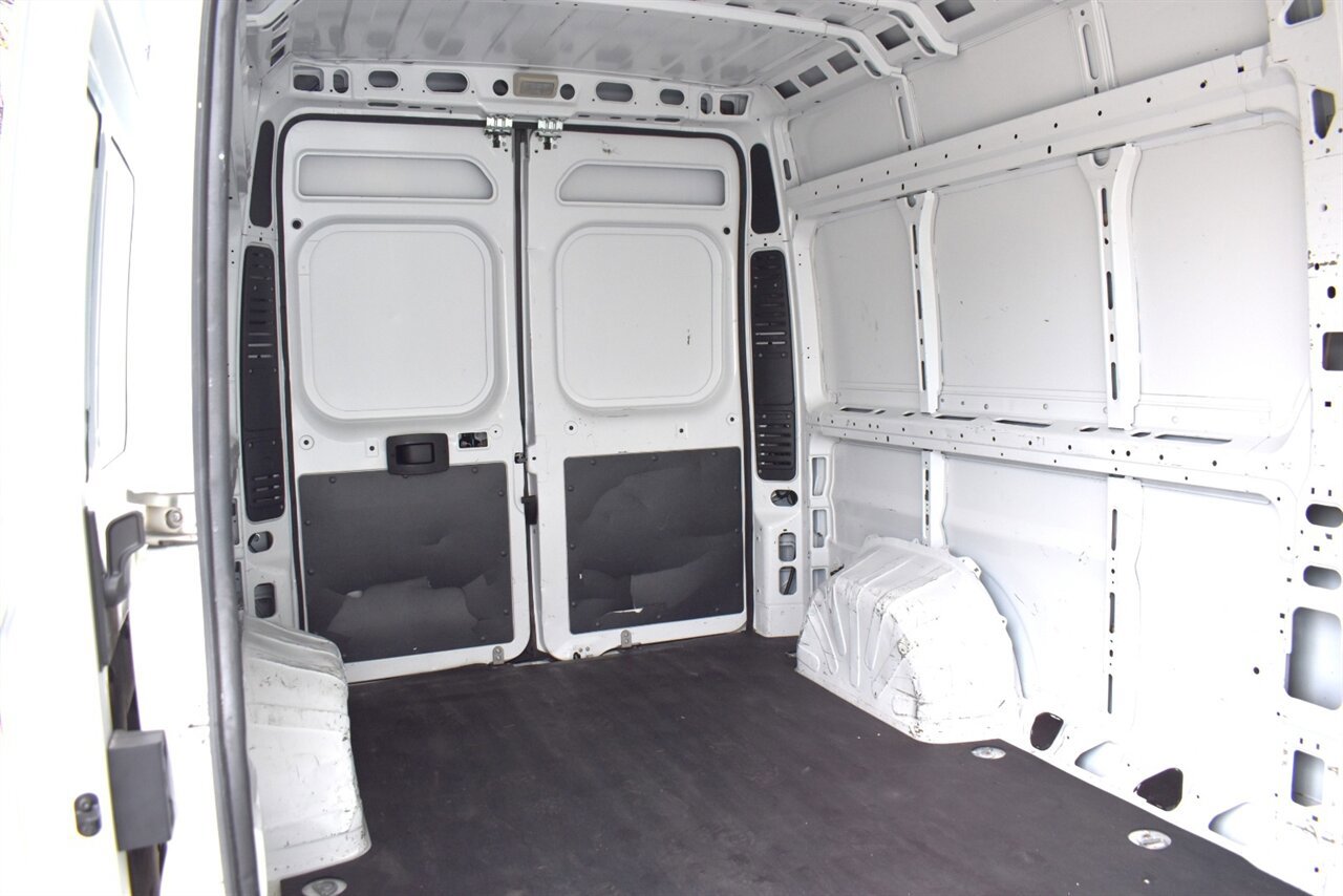 Used 2015 RAM ProMaster 2500 w/ Mopar Trailer Tow Group FWD image 27