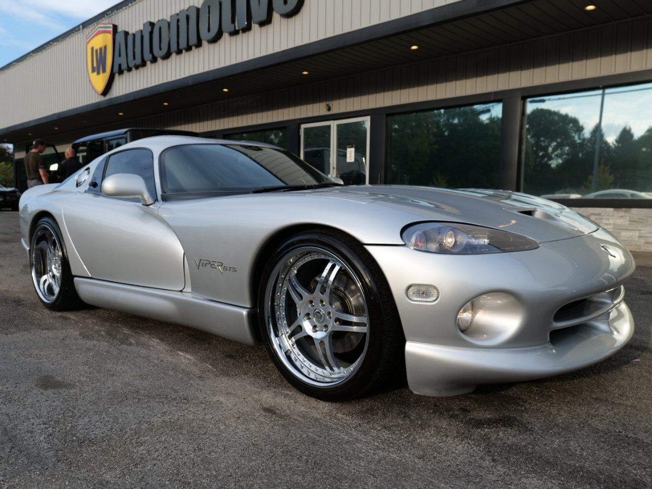 Used 1999 Dodge Viper GTS image 90