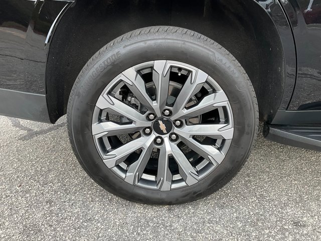 Used 2025 Chevrolet Tahoe High Country image 26