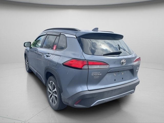 Used 2023 Toyota Corolla Cross XLE w/ Convenience Package image 12