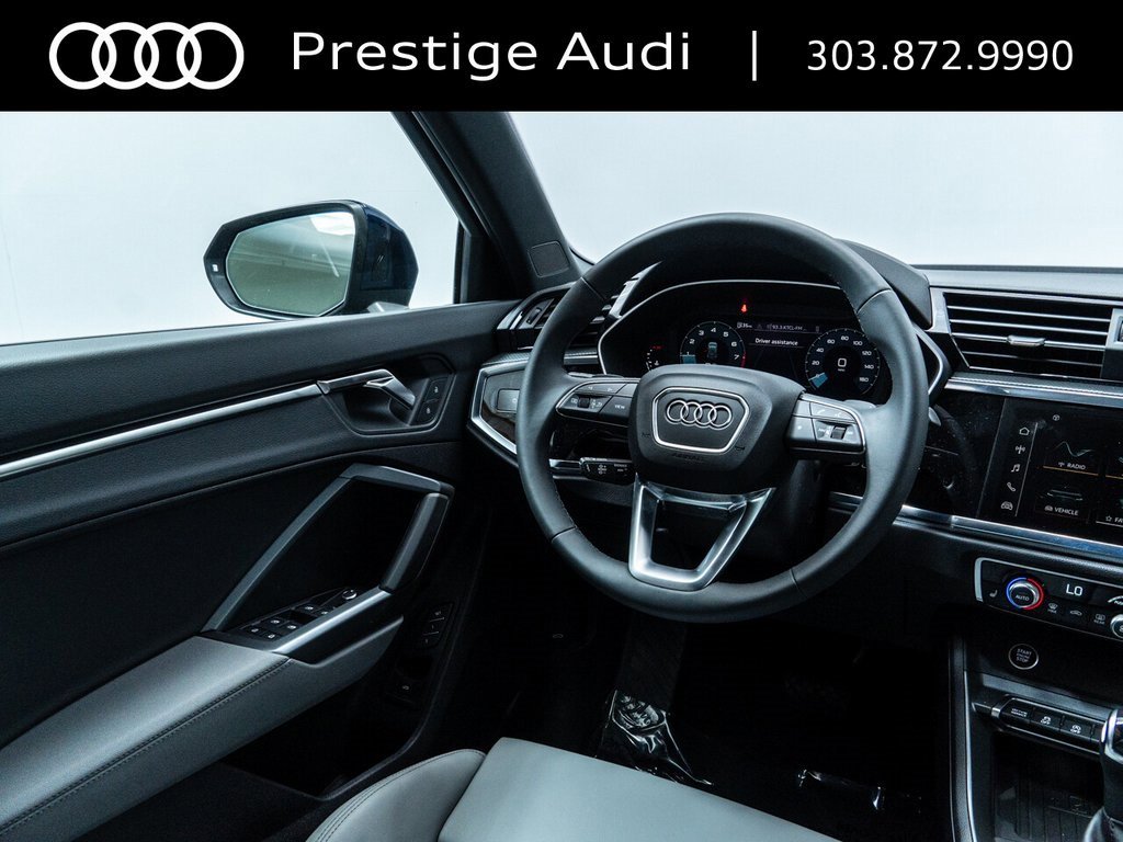 New 2025 Audi Q3 2.0T Premium image 27