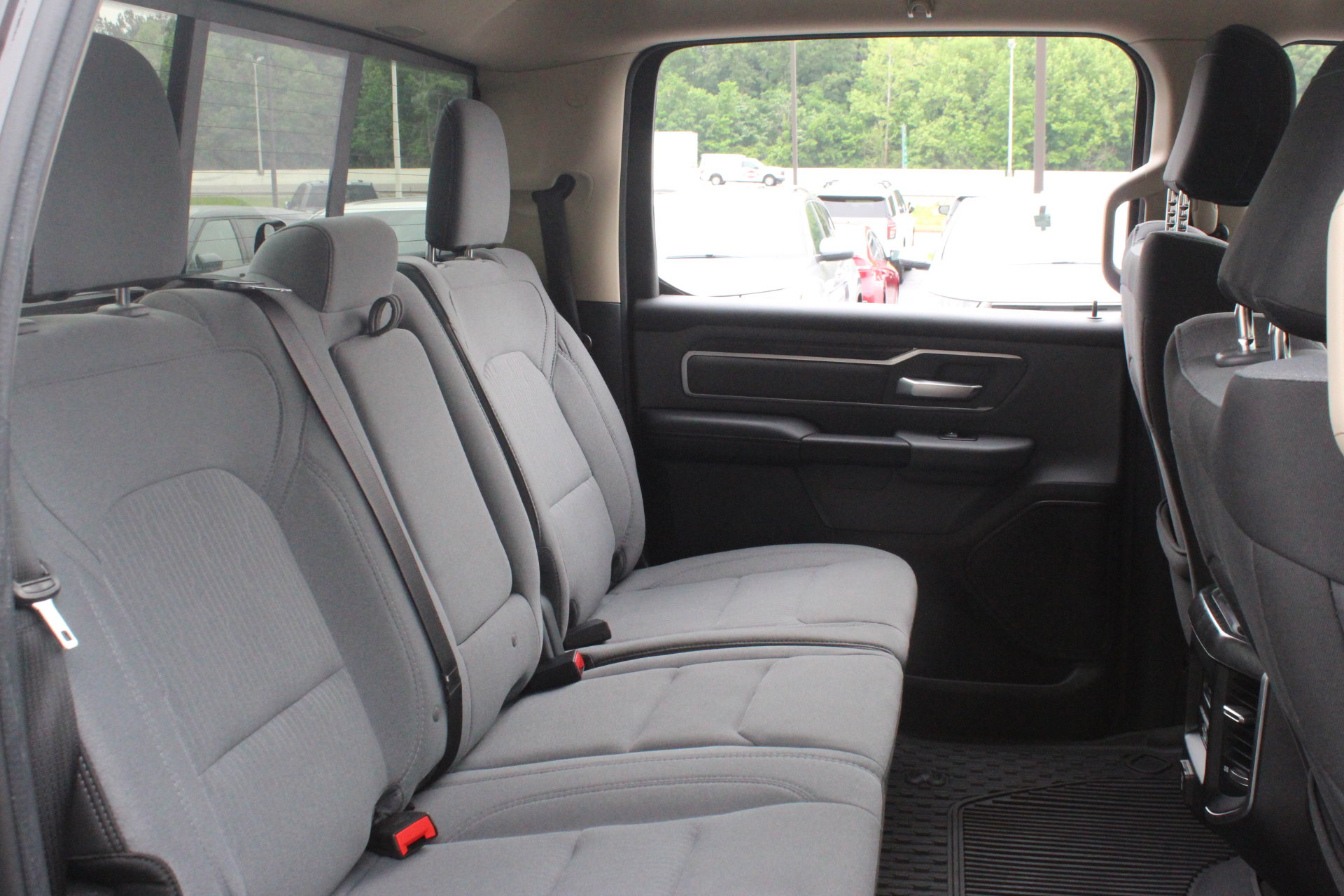 Used 2020 RAM 1500 Big Horn AWD/4WD image 28