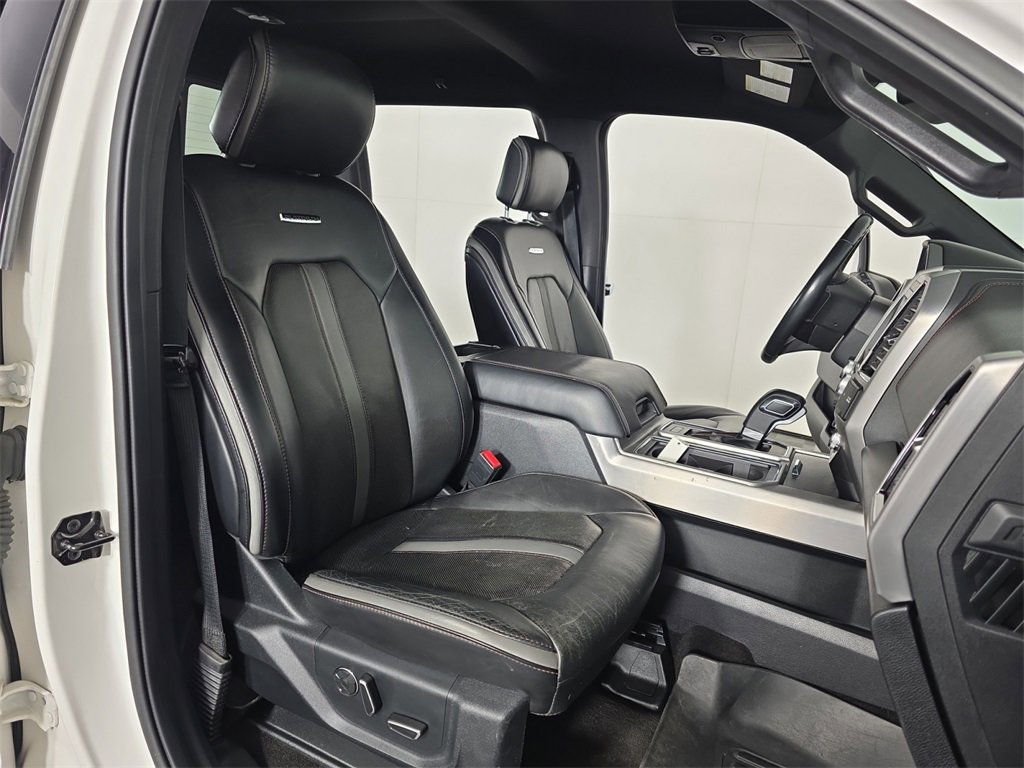 Used 2019 Ford F150 Platinum w/ Equipment Group 701A Luxury image 24