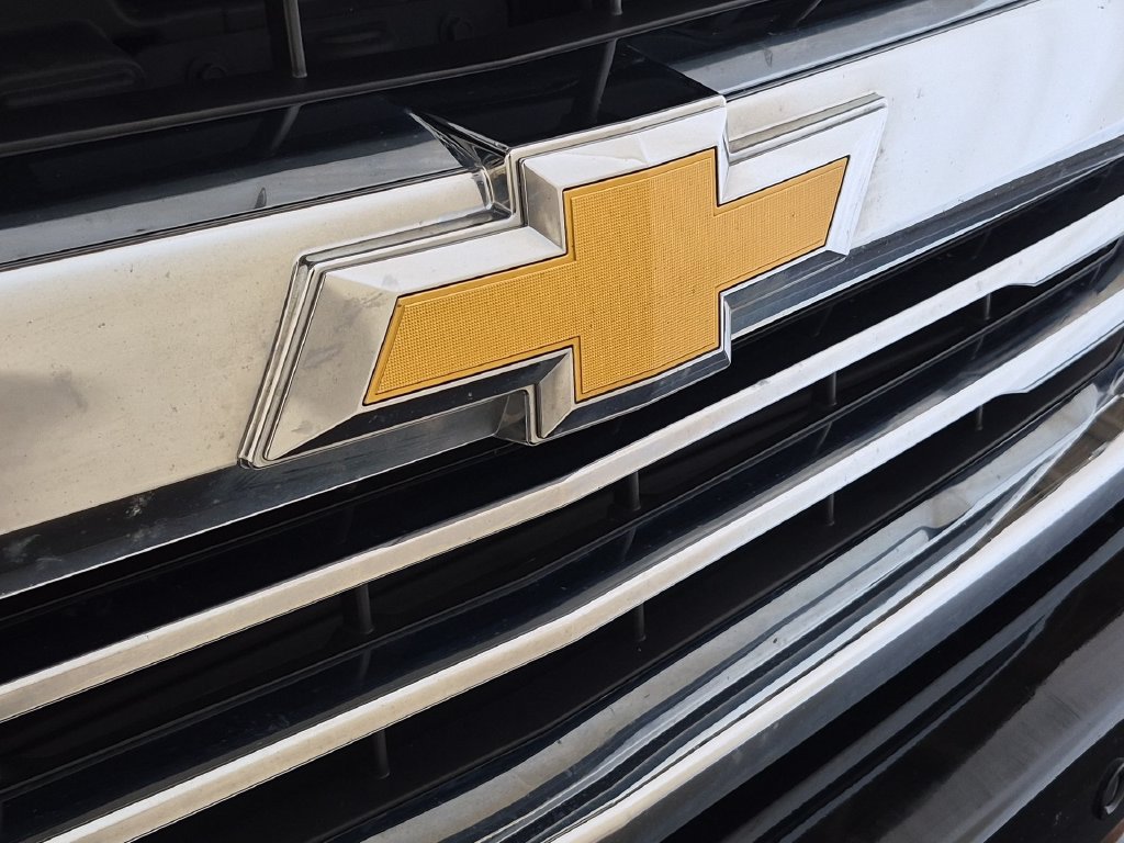Used 2018 Chevrolet Silverado 1500 High Country AWD/4WD image 15