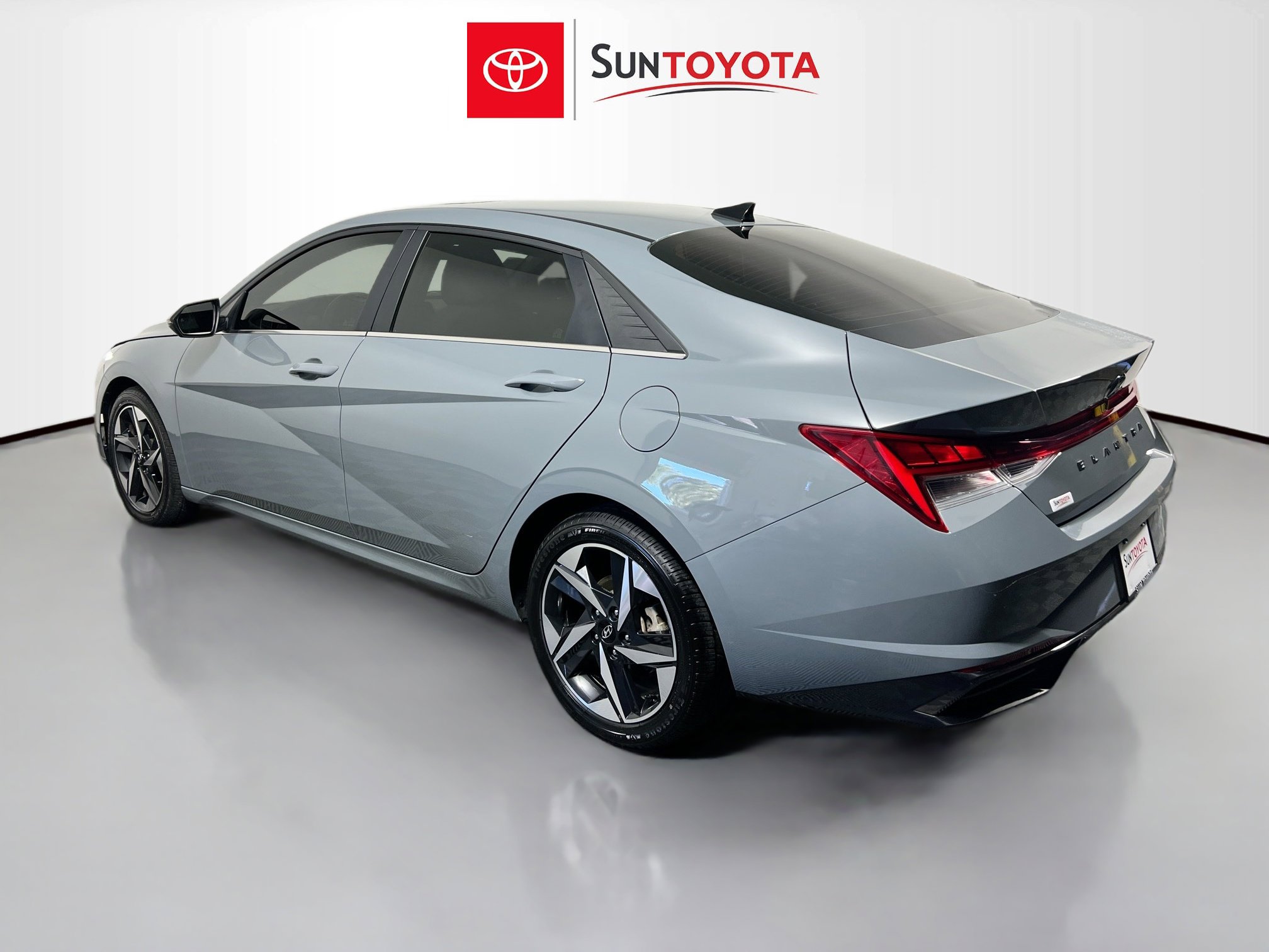 Used 2022 Hyundai Elantra SEL w/ Convenience + Premium Package image 6