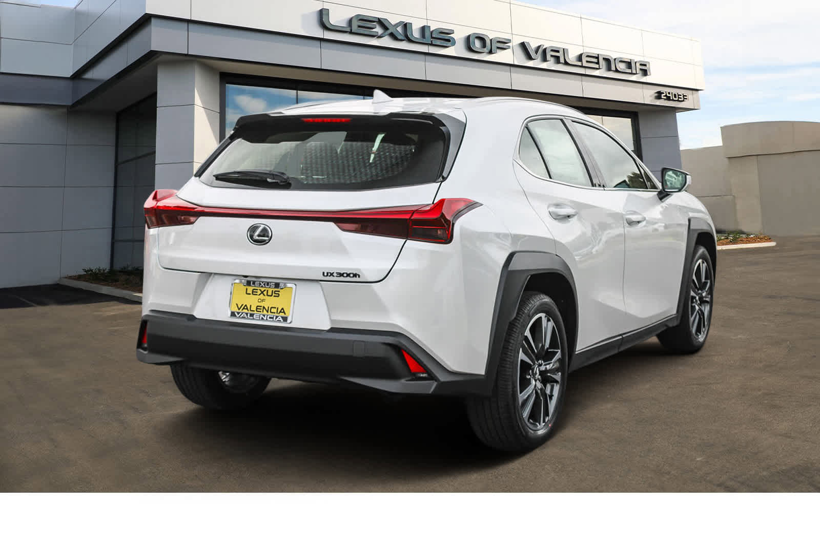 New 2025 Lexus UX 300h FWD image 4