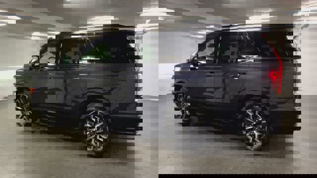 Certified 2023 Cadillac Escalade Sport w/ Touring Package image 6