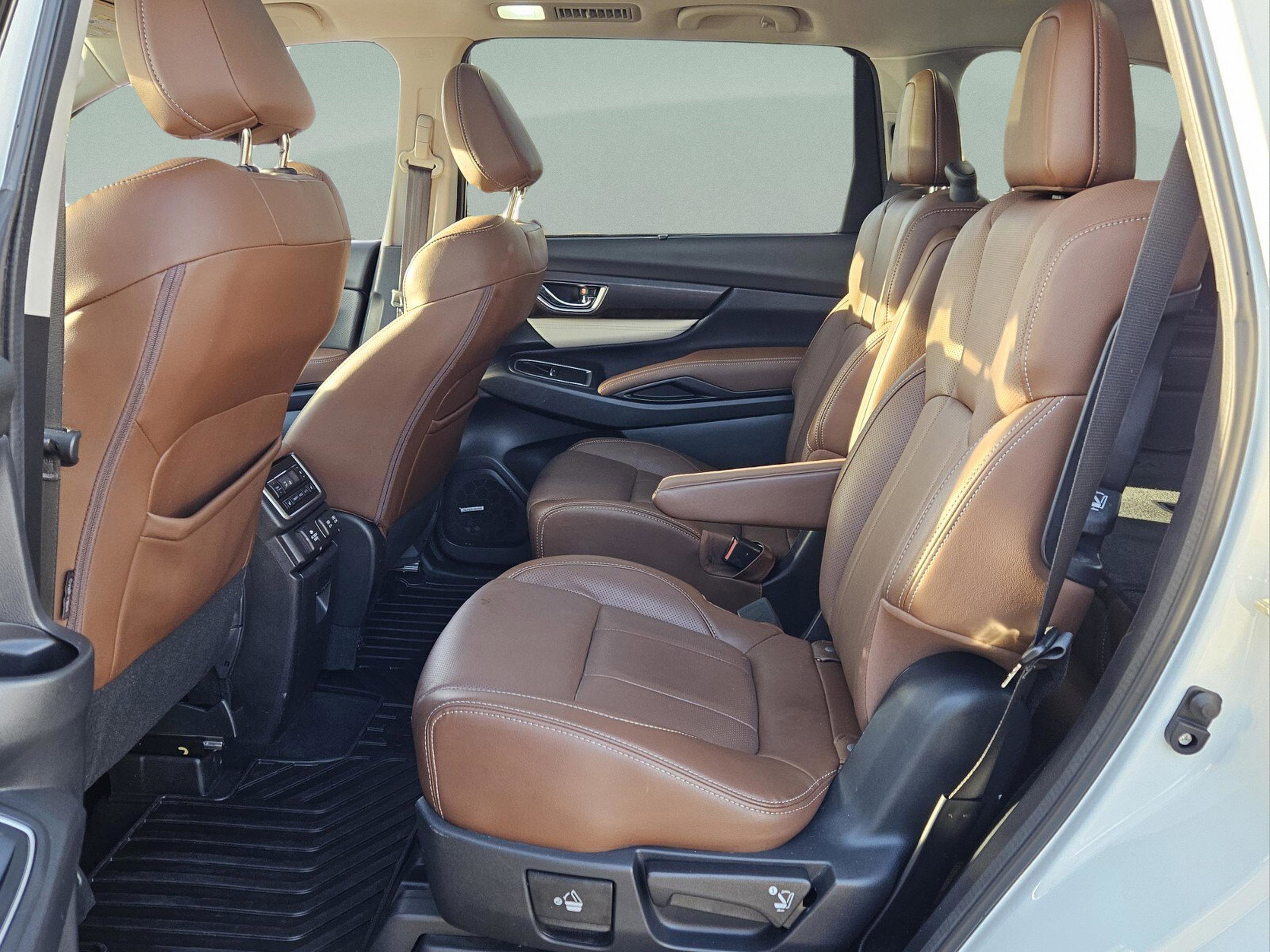 Used 2020 Subaru Ascent Touring w/ Popular Package #2A image 11