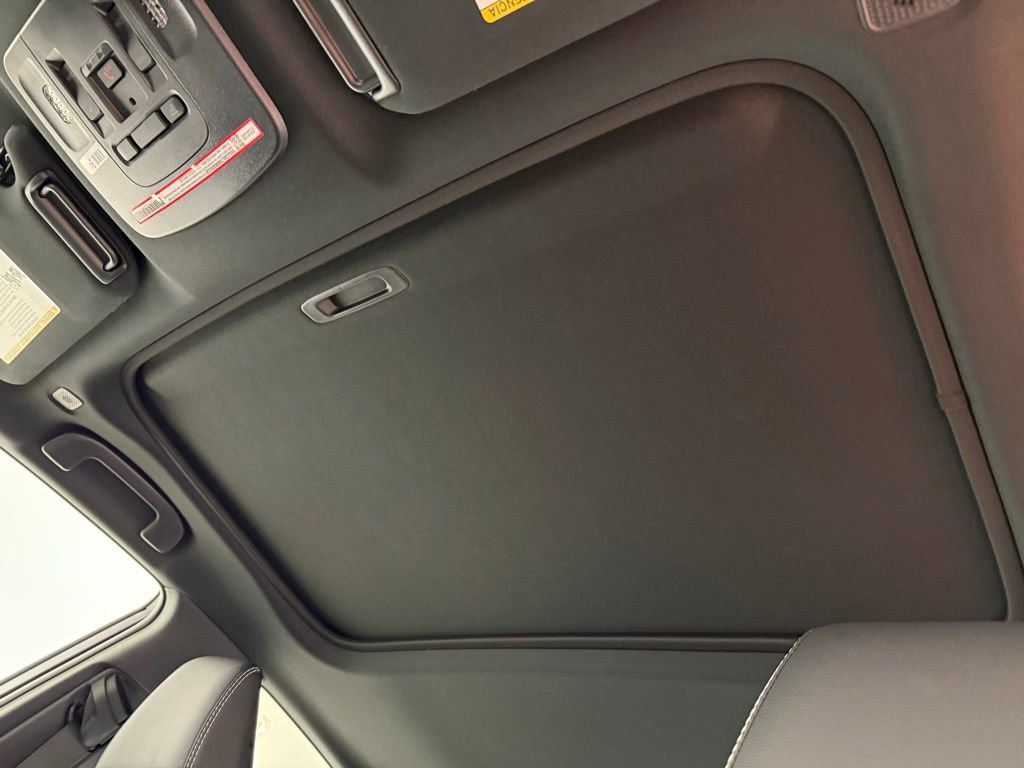 New 2026 Toyota Camry SE image 18