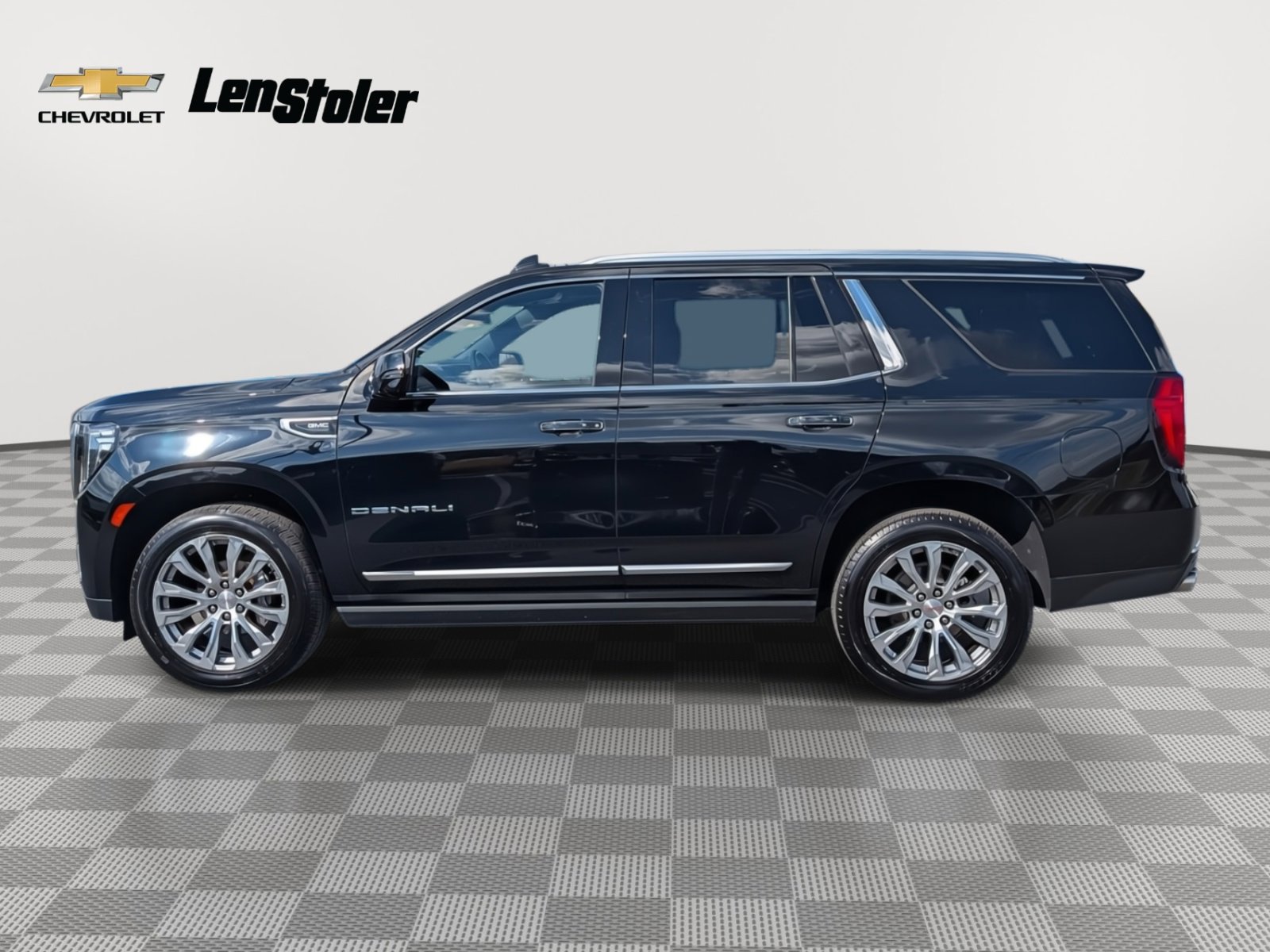 Certified 2023 GMC Yukon Denali image 2