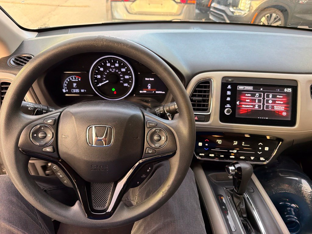 Used 2021 Honda HR-V EX image 6