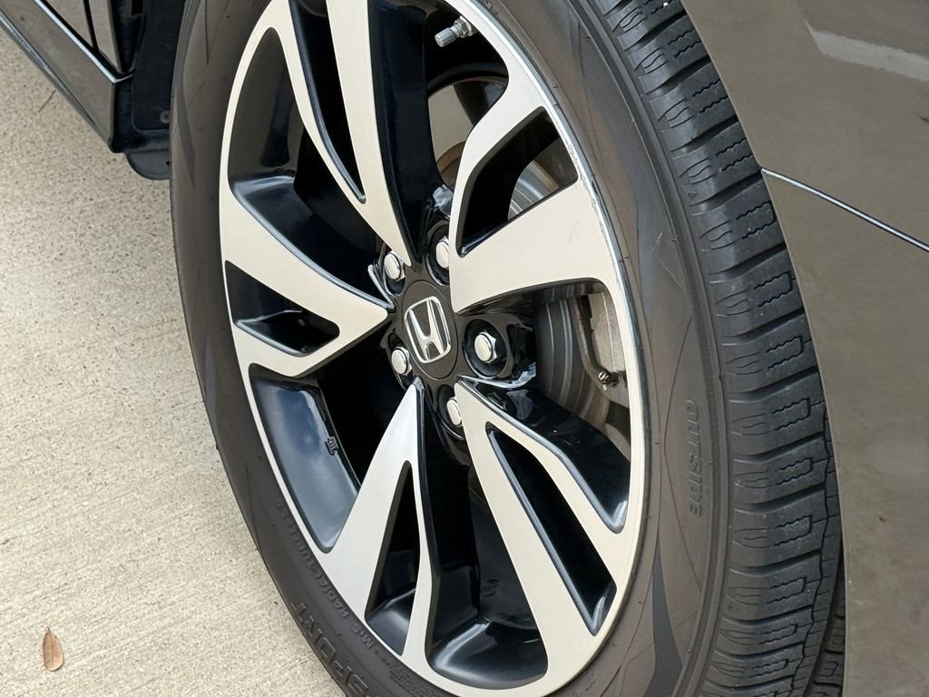 Used 2019 Honda Odyssey Elite image 8