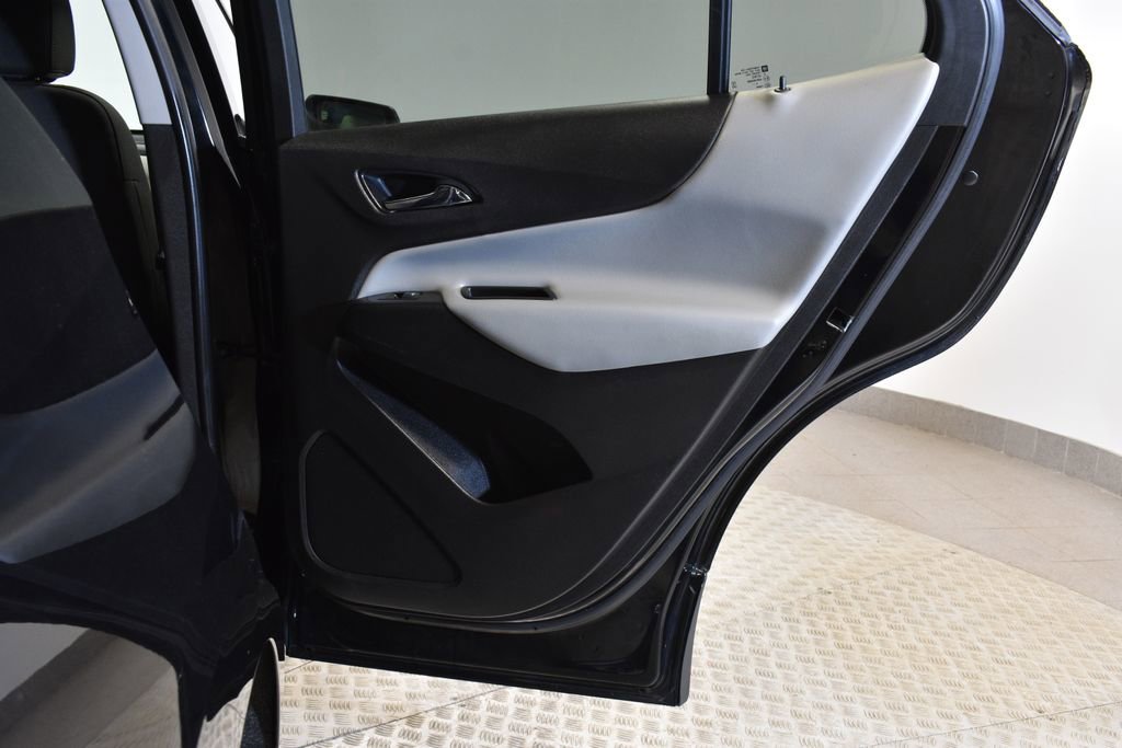 Used 2019 Chevrolet Equinox LS w/ LS Convenience Package image 30