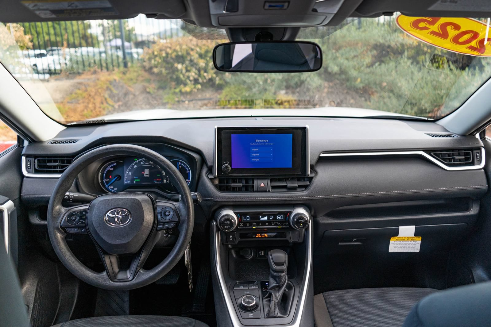Certified 2025 Toyota RAV4 LE AWD/4WD image 17