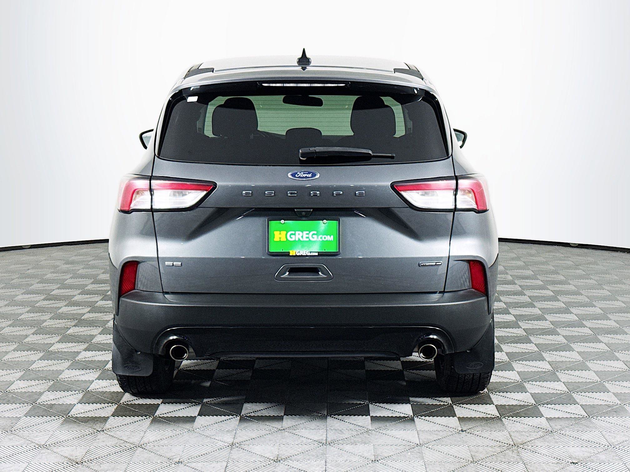 Used 2022 Ford Escape SE w/ SE Sport Appearance Package image 8