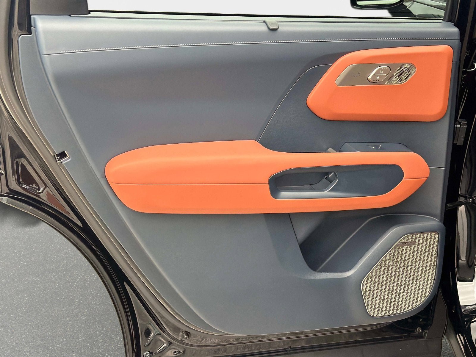 New 2027 Kia Telluride SX Prestige AWD/4WD image 10