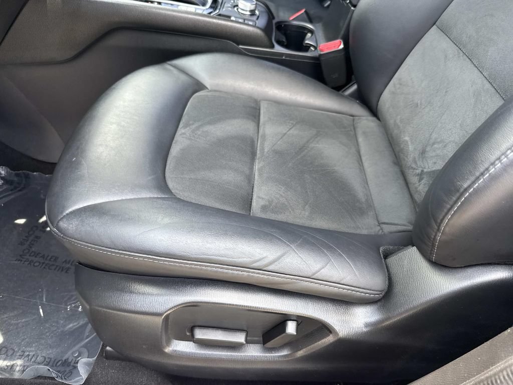 Used 2021 MAZDA CX-5 Touring FWD image 27