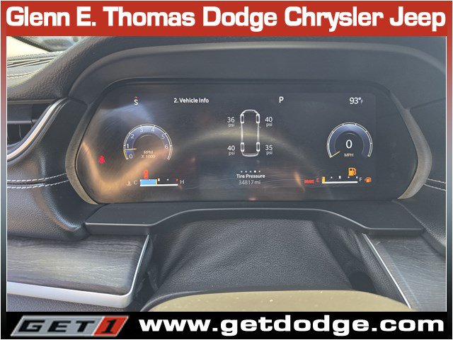 Used 2023 Jeep Grand Cherokee L Limited w/ Luxury Tech Group II AWD/4WD image 15