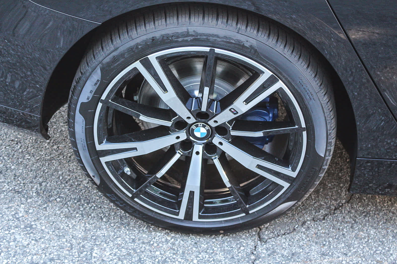 Used 2026 BMW 530i w/ M Sport Package RWD image 8