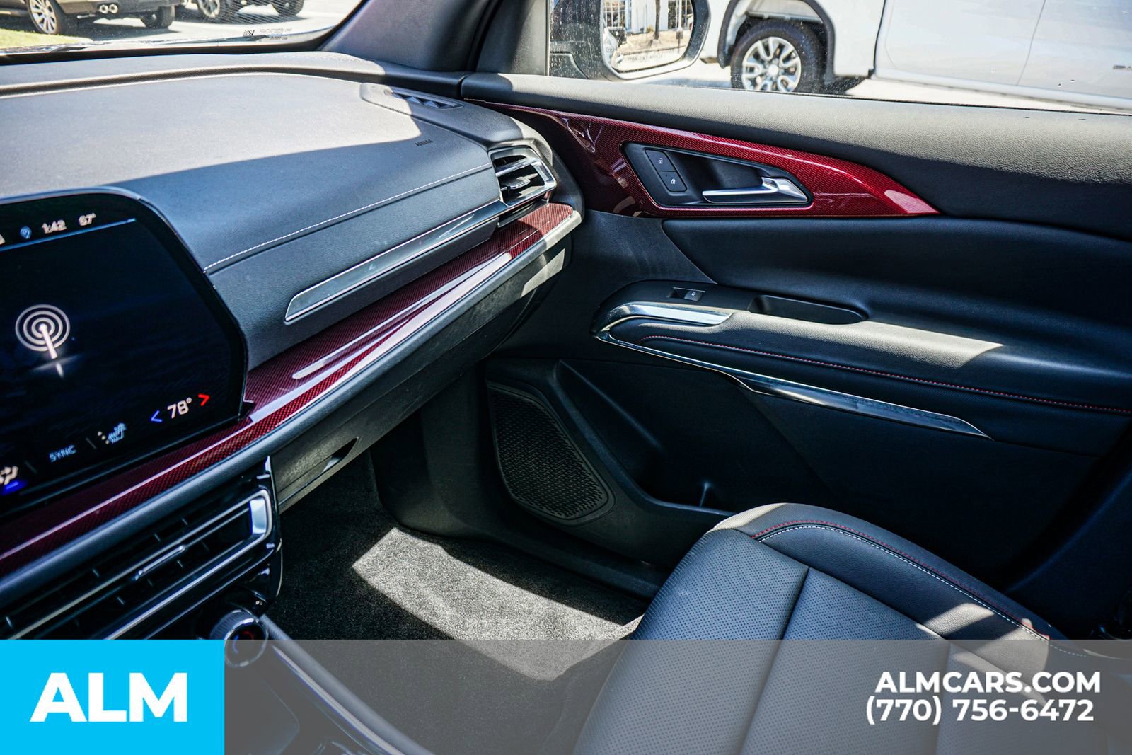 Used 2024 Chevrolet Traverse Z71 w/ LPO, Floor Liner Package image 64