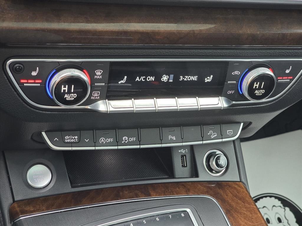 Used 2020 Audi Q5 2.0T Premium Plus w/ Premium Plus Package image 16