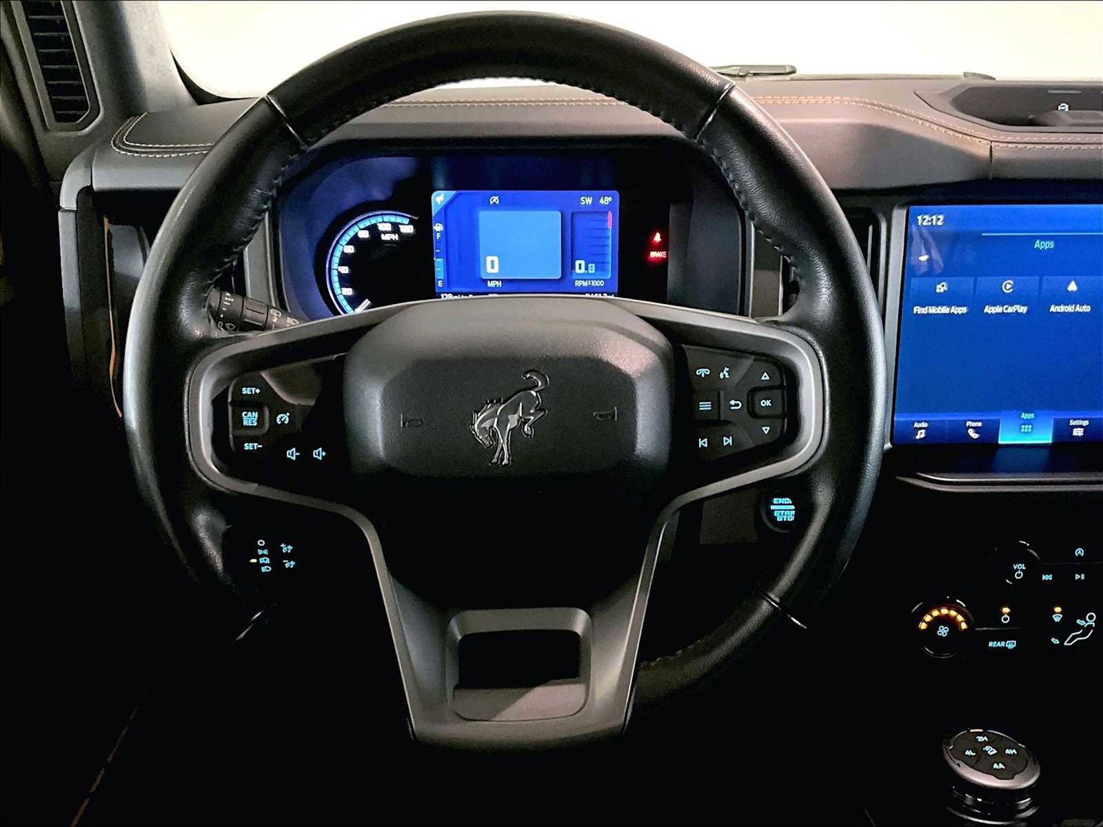 Used 2024 Ford Bronco Badlands image 16