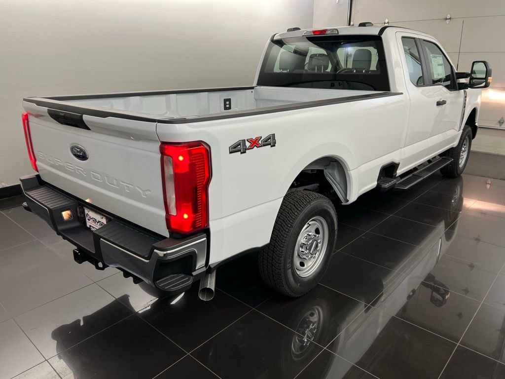 New 2026 Ford F350 XL w/ XL Chrome Package AWD/4WD image 6