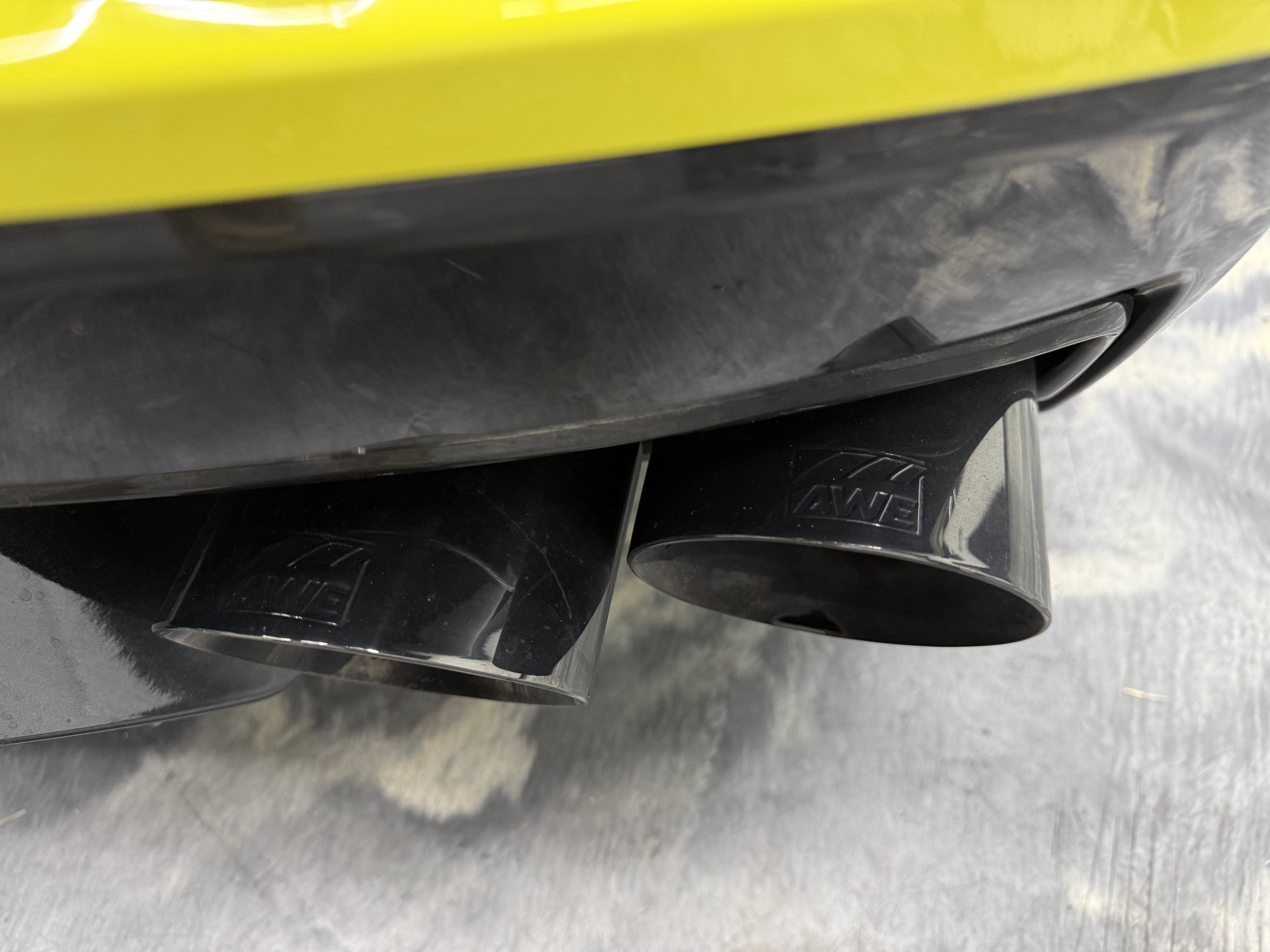 Used 2023 Chevrolet Corvette Stingray Preferred Cpe w/ Z51 Performance Package RWD image 30