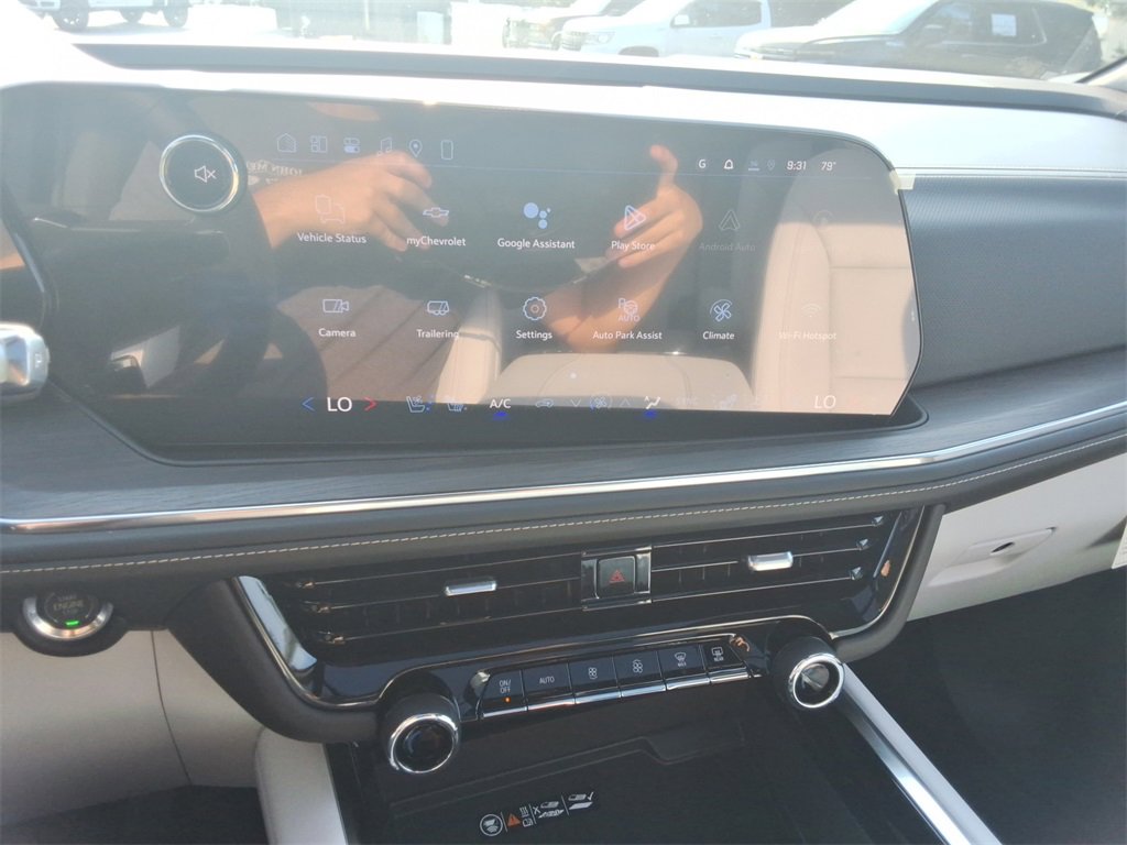 New 2026 Chevrolet Suburban Premier image 30