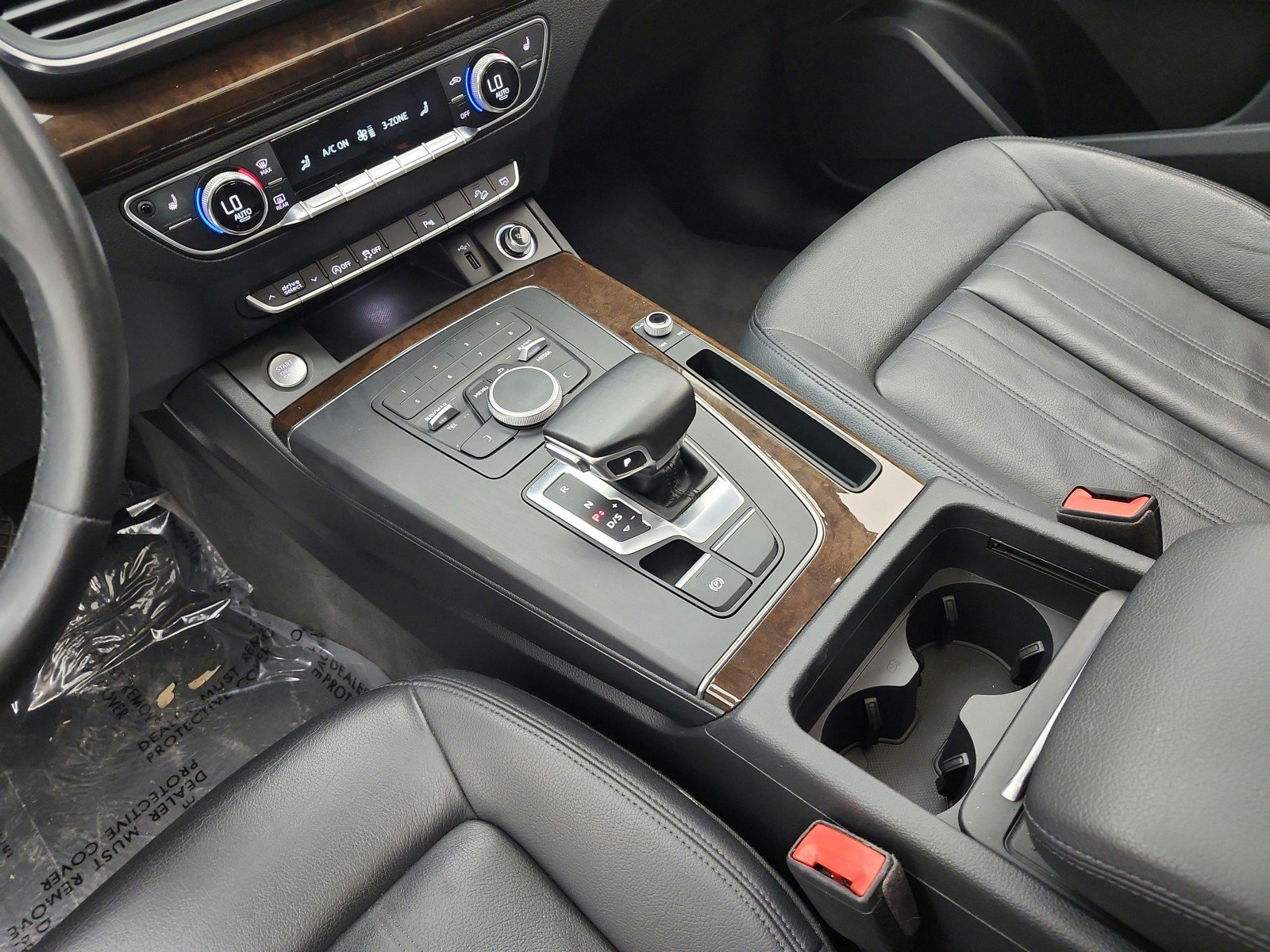 Used 2020 Audi Q5 2.0T Premium w/ Convenience Package AWD/4WD image 11