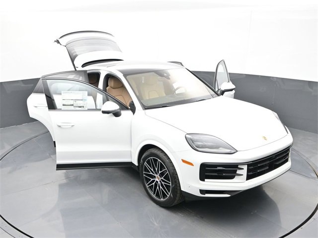 New 2026 Porsche Cayenne Coupe image 28